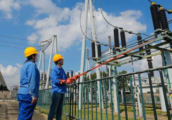 東田國(guó)產(chǎn)化鄂爾多斯工控機(jī)助力電力行業(yè).png